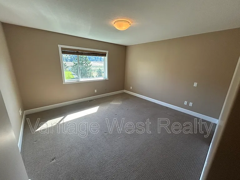 1342 Shaunna Rd #14 — Photo 15