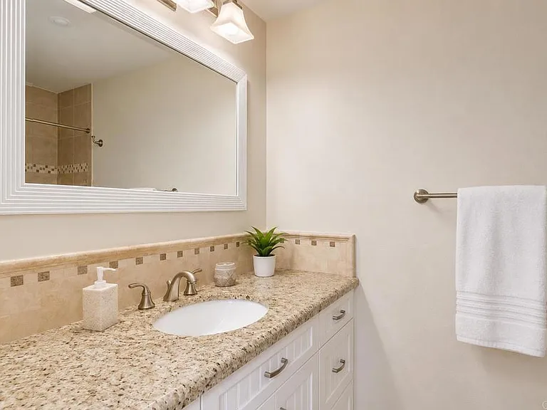 48 Antigua Ct — Photo 12