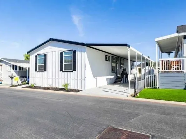 12823 Estrella Vista St #284, Poway, CA 92064