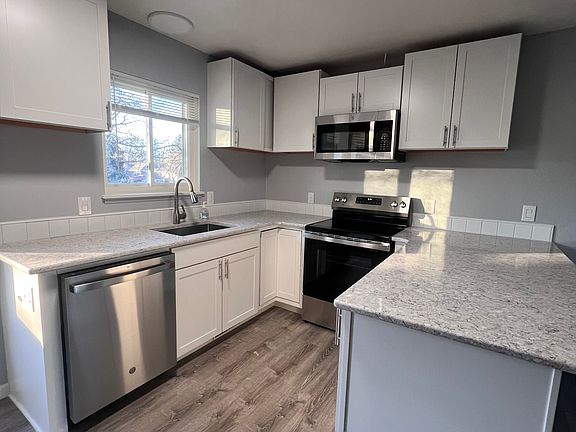 4th image of 1101 Alford St #1