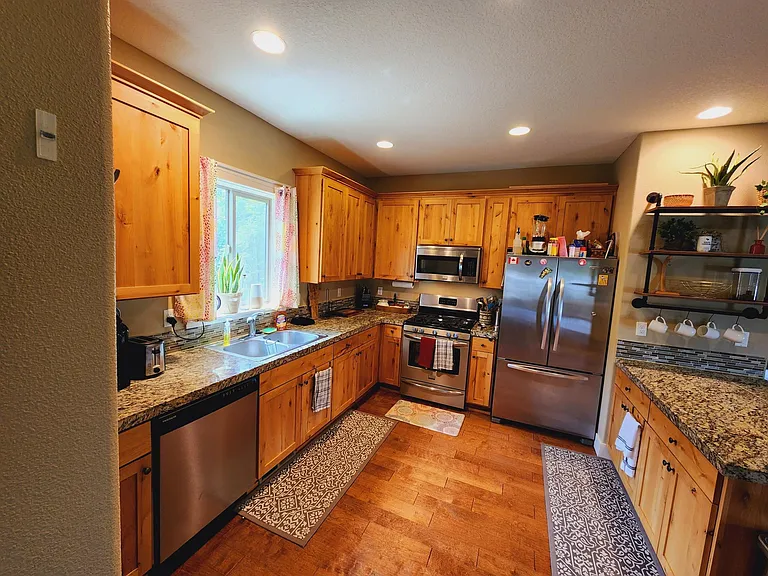 2555 Timberline Ln — Photo 24