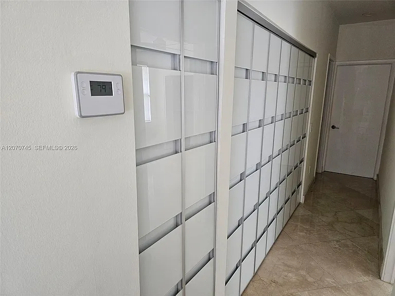 4501 NW 93rd Doral Ct — Photo 6