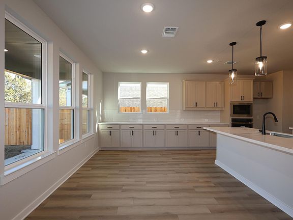 5th image of 3713 Helena Way