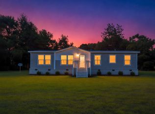 6204 Badham Dr, Reevesville, SC 29471