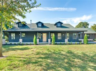 3775 Zion Rd, Fayetteville, AR 72764