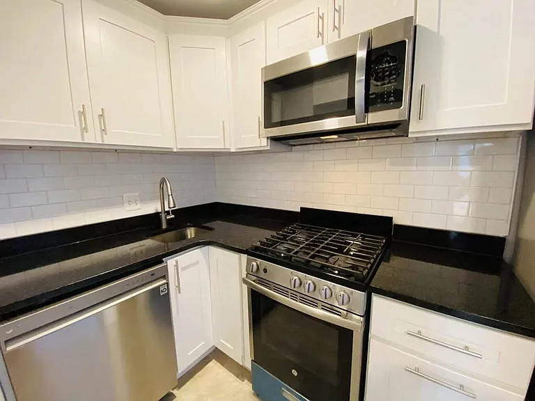 144 Kenrick St #34 — Photo 6