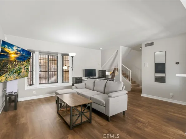 14715 Saticoy St Unit 14, Van Nuys, CA 91405