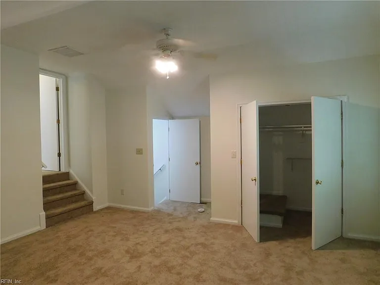 1129 Crystalwood Cir — Photo 18