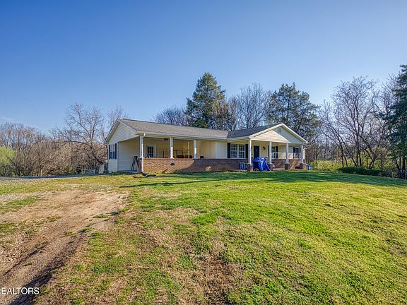 3rd image of 168 Crooke Rd