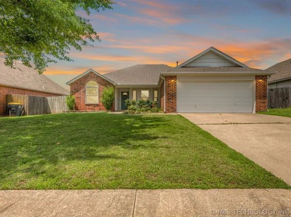 1413 W 118th St S, Jenks, OK 74037