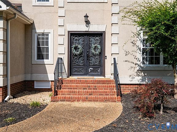 2nd image of 13331 Walke Pointe Way
