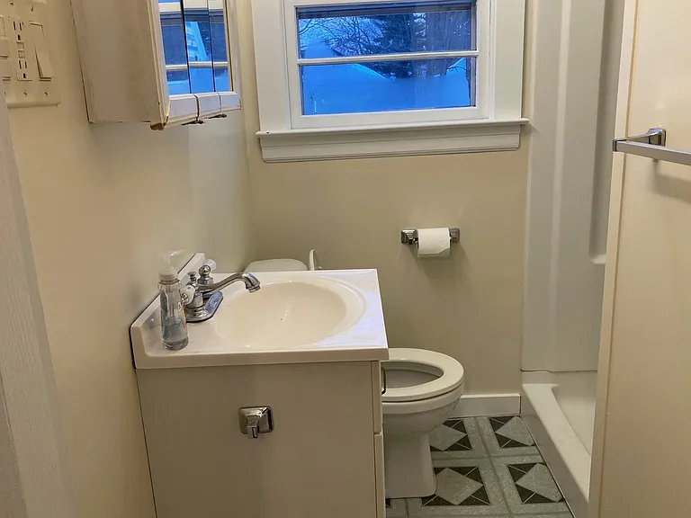 31 W Old Orchard Ave #D — Photo 6