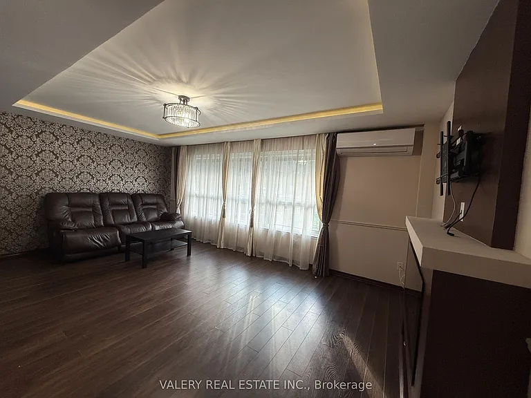 180 Mississauga Valley Blvd #143A — Photo 5