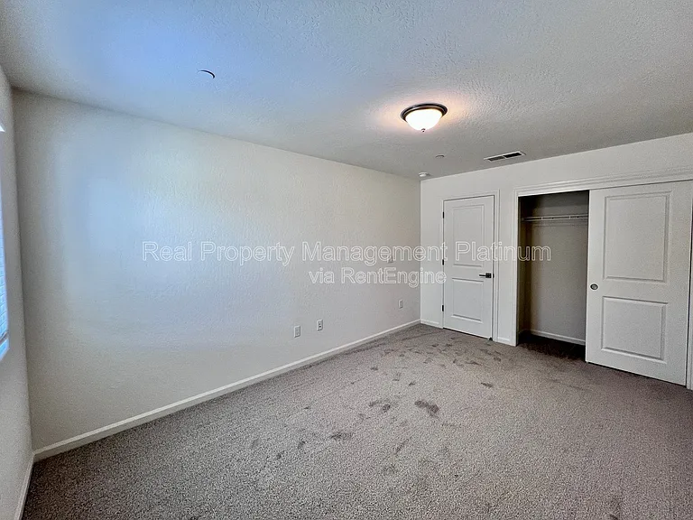 6596 E Cresthaven Dr — Photo 14