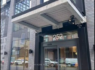 252 Church St, Toronto, ON M5B1Z2