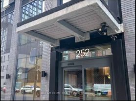 252 Church St