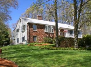 12 Treetops Ln, Danvers, MA 01923