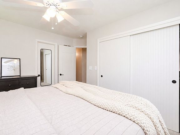 5th image of 4513 67th St