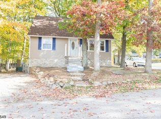 201 Knox Way, Hopatcong, NJ 07843