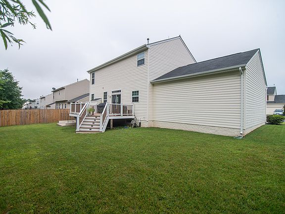 5th image of 8801 Sherando Dr