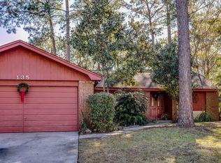 135 Derby Woods Dr, Lynn Haven, FL 32444