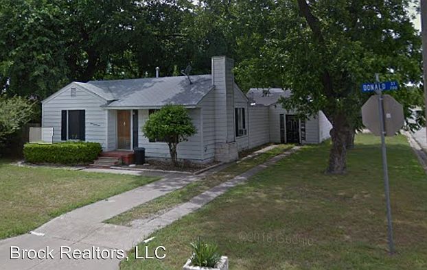 2nd image of 129 Donald St