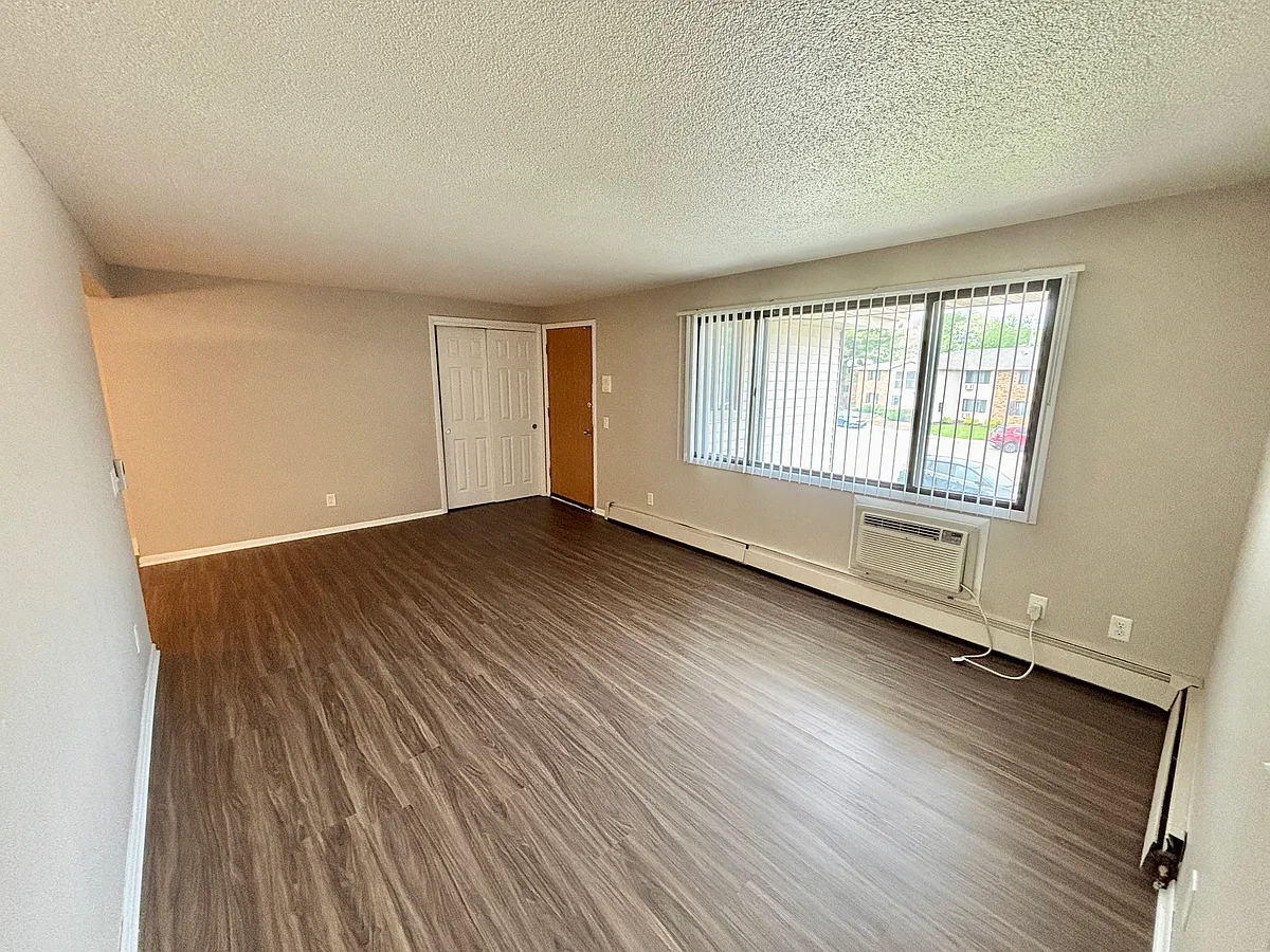 Building Photo - 132 Capitol View Ter #4