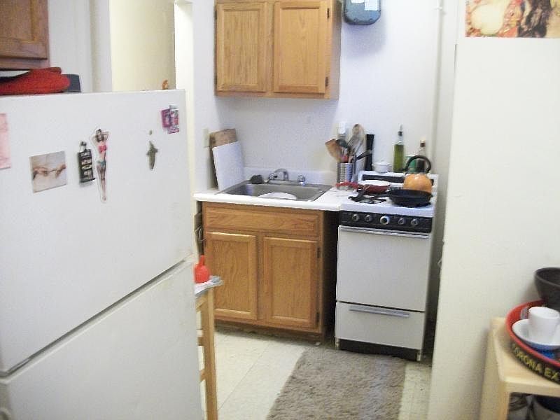 2nd image of 10 Westland Ave #15