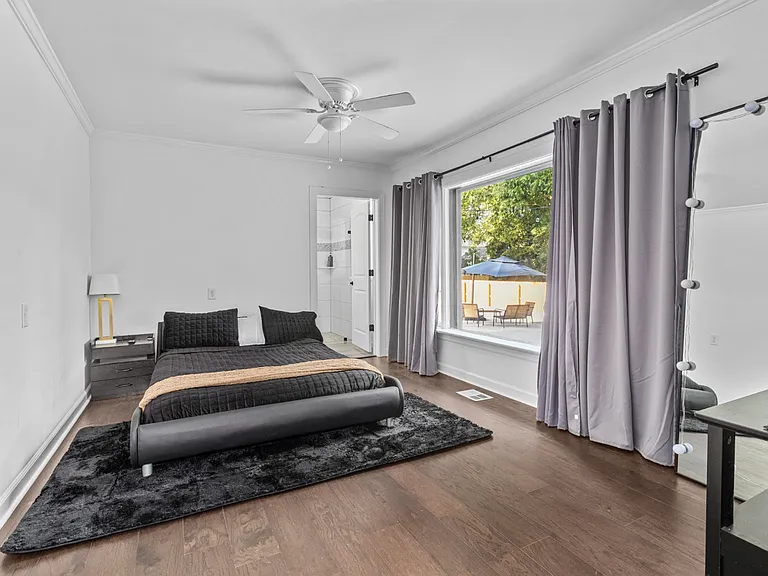 1020 W Matthews Ave — Photo 27