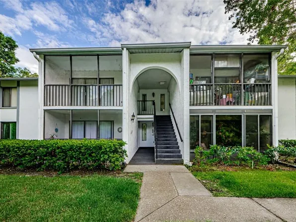 1170 Pine Ridge Cir W APT C2, Tarpon Springs, FL 34688