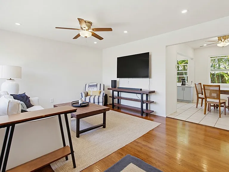 1973 Pacific Beach Dr — Photo 11