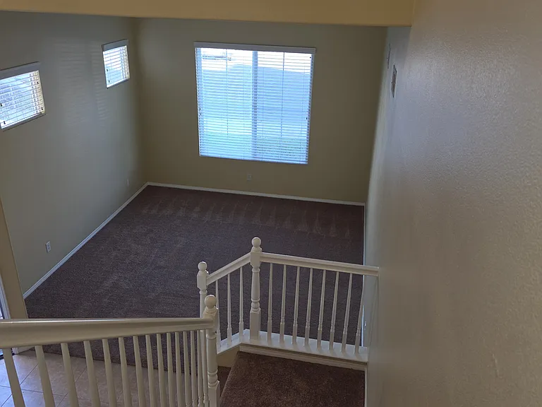 3920 Bluff St — Photo 6