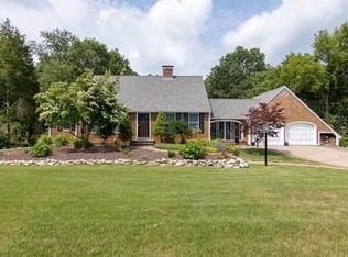 117 Oak St, Westwood, MA 02090