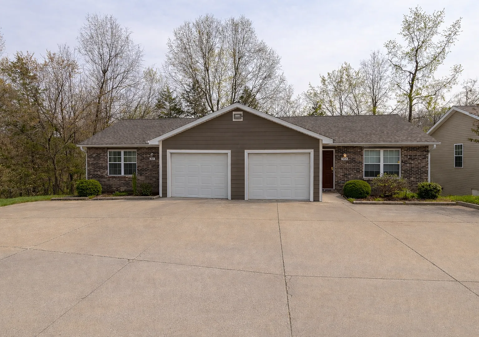 3 Bedrooms & 2 Bath — Photo 1