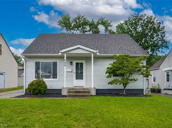 705 E Catawba Ave, Akron, OH 44306