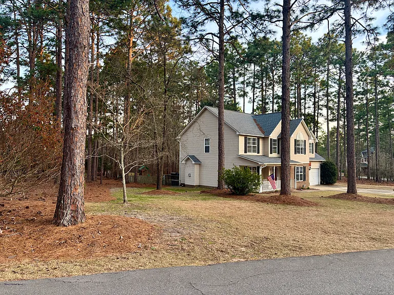 35 Harborview Dr — Photo 18