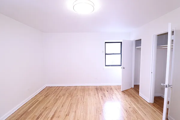 Rented by A&E Real Estate Management | media 19