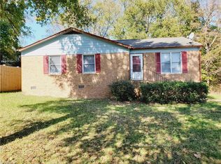 6 Rasheeda Ct, Greensboro, NC 27406