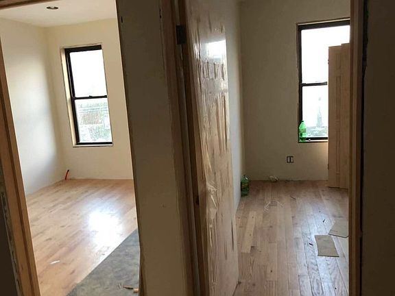 4th image of 3235 82nd St