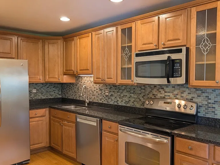 424 Mallard Dr — Photo 8