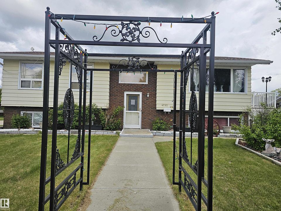 1st image of 4732 46th St