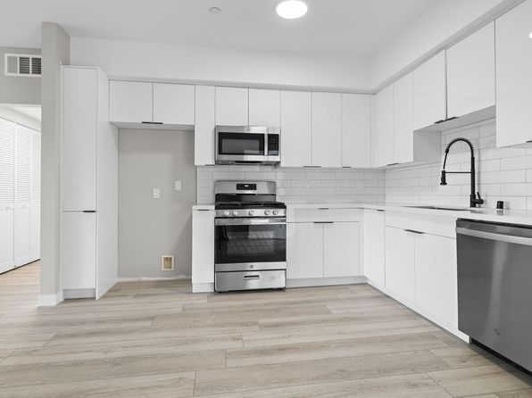 12714 S Figueroa St #301-305