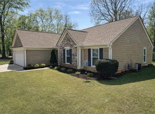 3957 Wintersweet Dr, Decatur, GA 30034