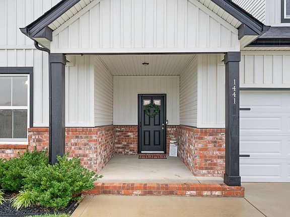 4th image of 1441 Citadel Dr