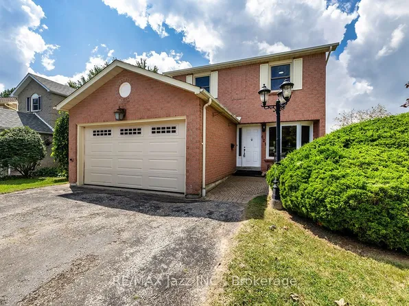 621 Flavelle Ct, Pickering, ON L1V 3W6