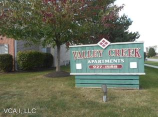 1123 W 15th St APT 6, Auburn, IN 46706