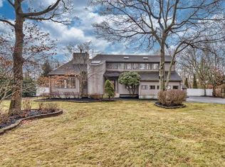 8 Deer Path, Shirley, NY 11967