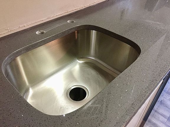5th image of 206 Jewett Ave APT 21