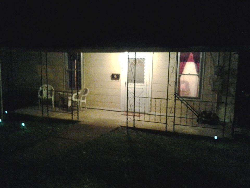 1st image of 407 Dolliver St