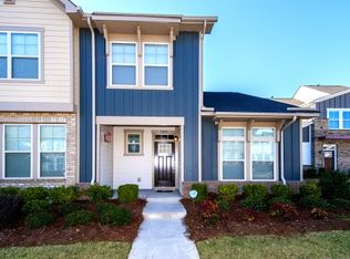 3225 Bending Birch Pl, Charlotte, NC 28206